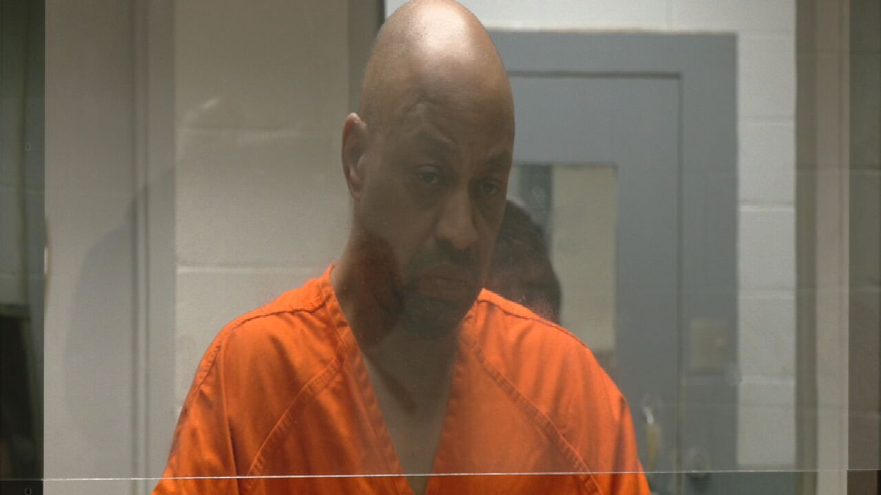 $500K bond set for man accused of stabbing woman to death in Okolona